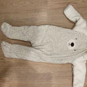 Infant winter onesie sleeper 9M